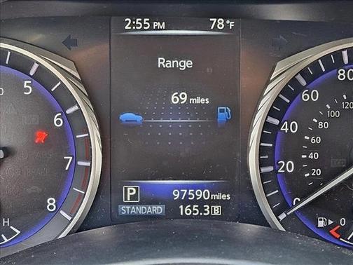 2016 INFINITI Q50 Base