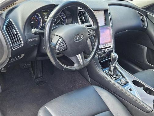 2016 INFINITI Q50 Base