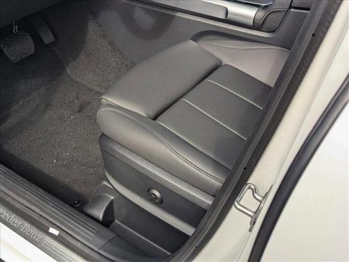 2025 Mercedes-Benz GLB 250 Base