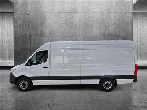 2025 Mercedes-Benz Sprinter 2500 High Roof