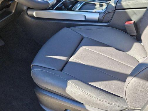 2026 Mercedes-Benz GLB 250 Base