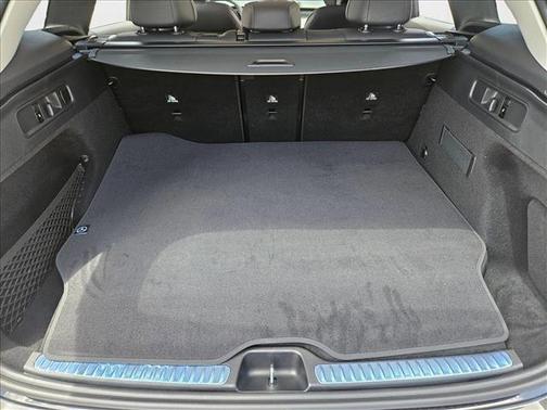 2025 Mercedes-Benz GLC 350e Base