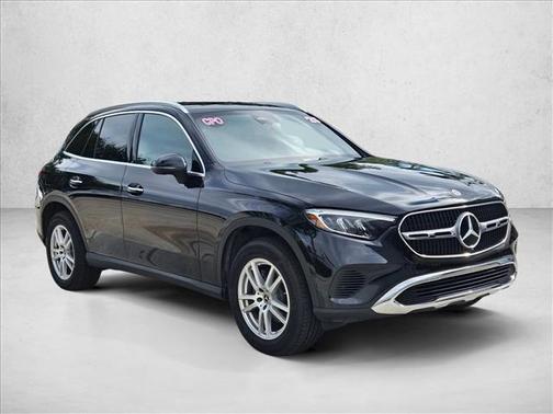 2025 Mercedes-Benz GLC 300 Base