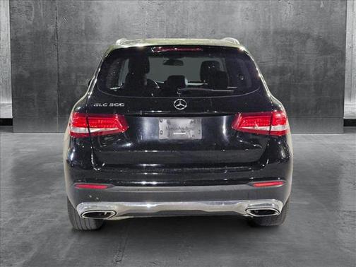 2016 Mercedes-Benz GLC 300 Base