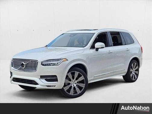 2025 Volvo XC90 B6 Plus 6-Seater