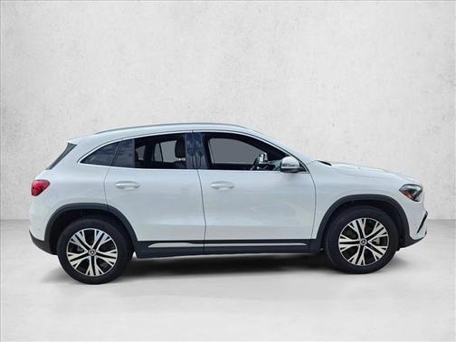 2025 Mercedes-Benz GLA 250 4MATIC