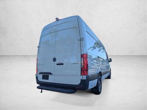 2025 Mercedes-Benz Sprinter 2500 High Roof