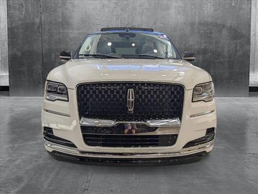 2024 Lincoln Navigator Black Label