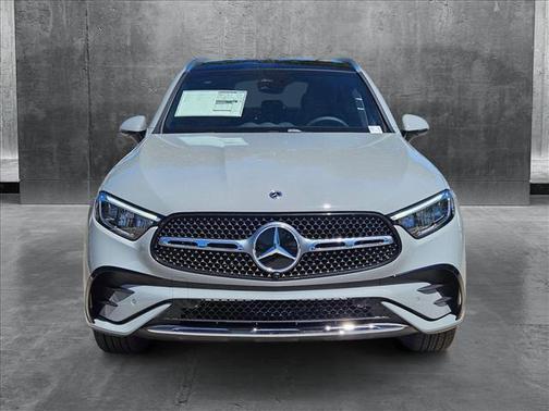 2025 Mercedes-Benz GLC 350e Base