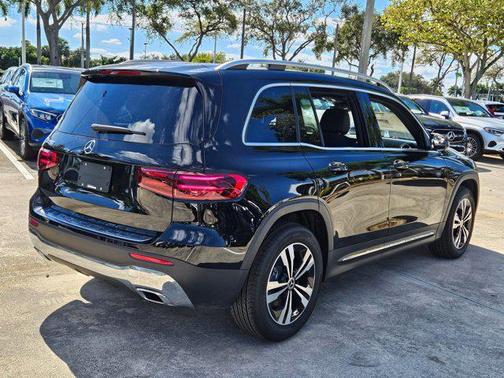 2026 Mercedes-Benz GLB 250 Base