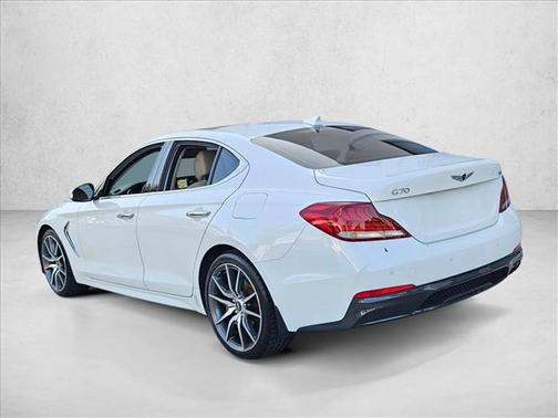 2021 Genesis G70 2.0T RWD