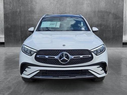 2025 Mercedes-Benz GLC 350e Base