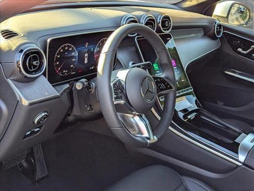 2025 Mercedes-Benz GLC 300 Base