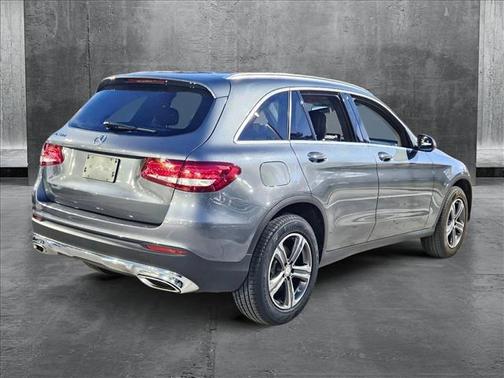 2016 Mercedes-Benz GLC 300 Base