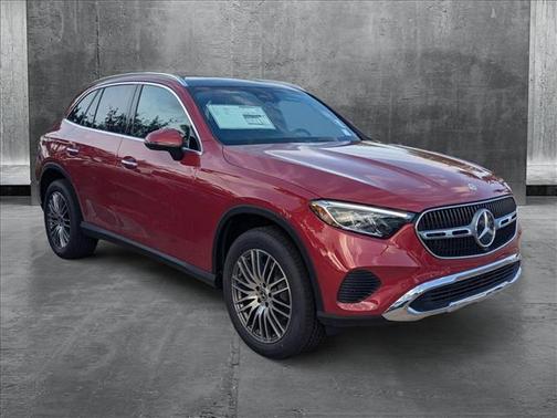2025 Mercedes-Benz GLC 300 Base