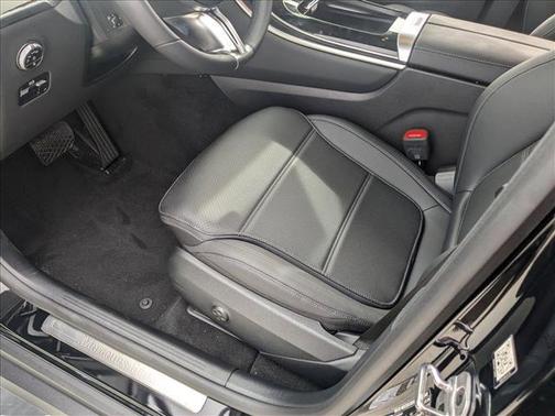 2025 Mercedes-Benz GLC 350e Base