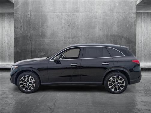 2025 Mercedes-Benz GLC 350e Base