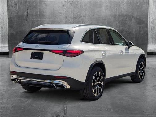 2025 Mercedes-Benz GLC 350e Base