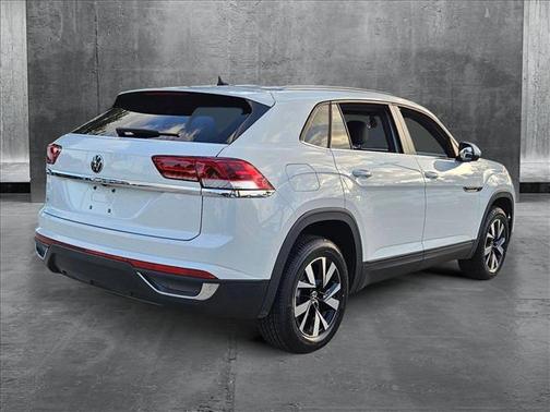 2022 Volkswagen Atlas Cross Sport 2.0T SE
