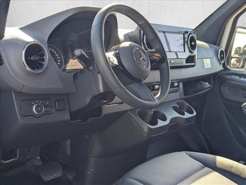 2026 Mercedes-Benz Sprinter 2500 Standard Roof