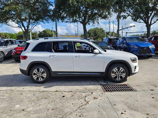 2025 Mercedes-Benz GLB 250 Base