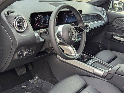 2025 Mercedes-Benz GLB 250 Base