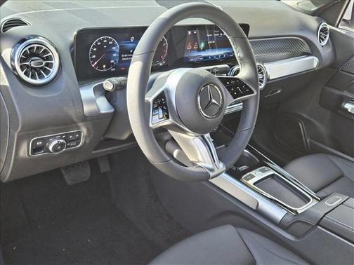 2025 Mercedes-Benz GLB 250 Base