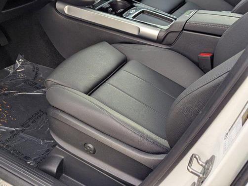 2025 Mercedes-Benz GLB 250 Base