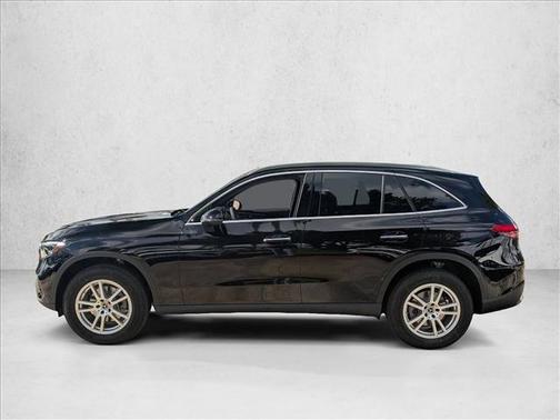 2026 Mercedes-Benz GLC 300 Base