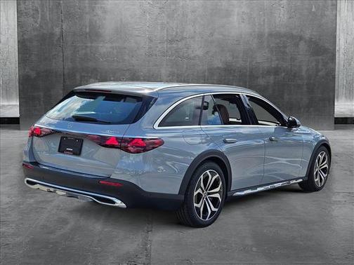 2025 Mercedes-Benz E-Class 4MATIC