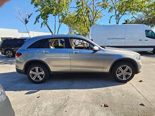 2021 Mercedes-Benz GLC 300 Base