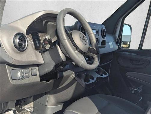 2026 Mercedes-Benz Sprinter 2500 High Roof