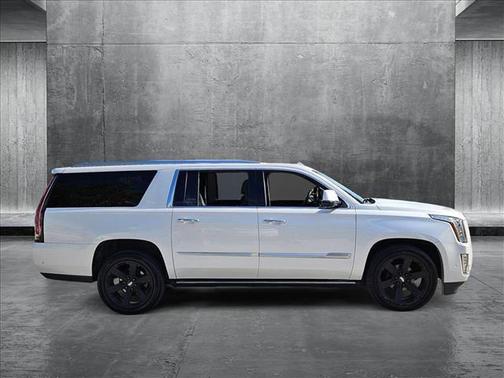 2020 Cadillac Escalade ESV Platinum