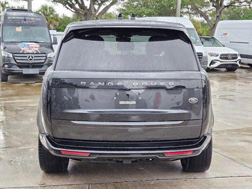 2023 Land Rover Range Rover P400 SE