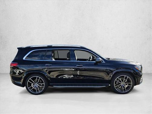 2023 Mercedes-Benz GLS 450 4MATIC