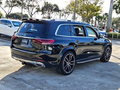 2023 Mercedes-Benz GLS 450 4MATIC