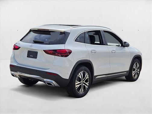 2025 Mercedes-Benz GLA 250 4MATIC