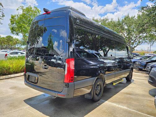 2025 Mercedes-Benz Sprinter 2500 High Roof