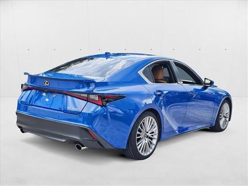 2022 Lexus IS 300 Base