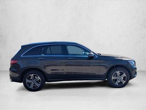 2018 Mercedes-Benz GLC 300 Base