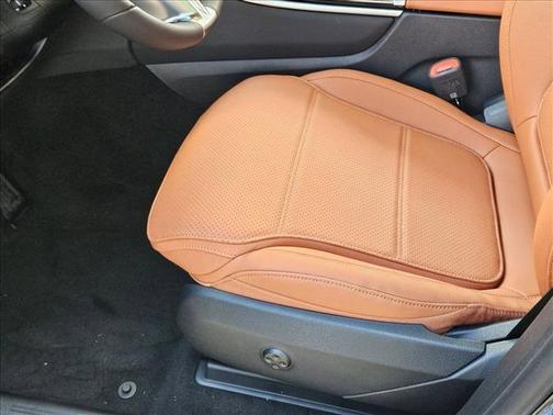 2026 Mercedes-Benz GLC 300 Base