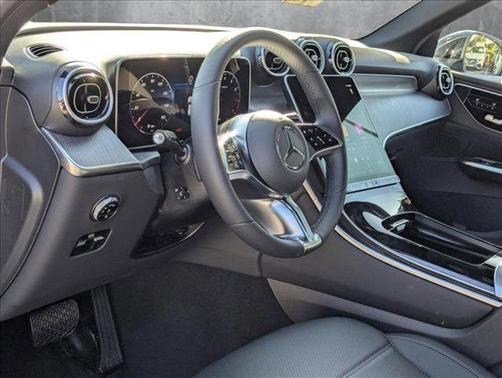2025 Mercedes-Benz GLC 300 Base