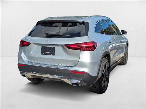 2025 Mercedes-Benz GLA 250 4MATIC