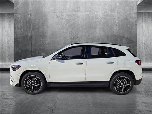 2025 Mercedes-Benz GLA 250 Base