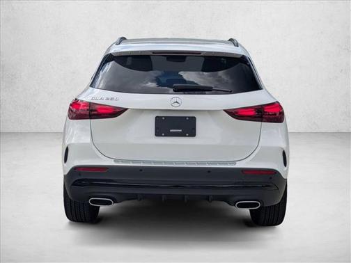 2025 Mercedes-Benz GLA 250 4MATIC