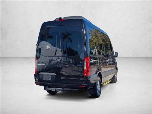 2025 Mercedes-Benz Sprinter 2500 Standard Roof