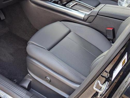 2025 Mercedes-Benz GLA 250 Base