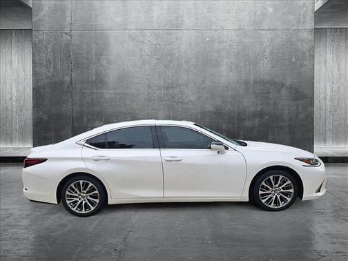2019 Lexus ES 350 Luxury