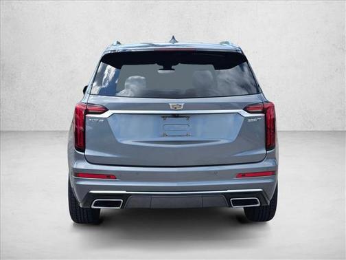 2022 Cadillac XT6 Luxury FWD