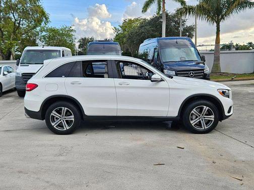 2019 Mercedes-Benz GLC 300 Base